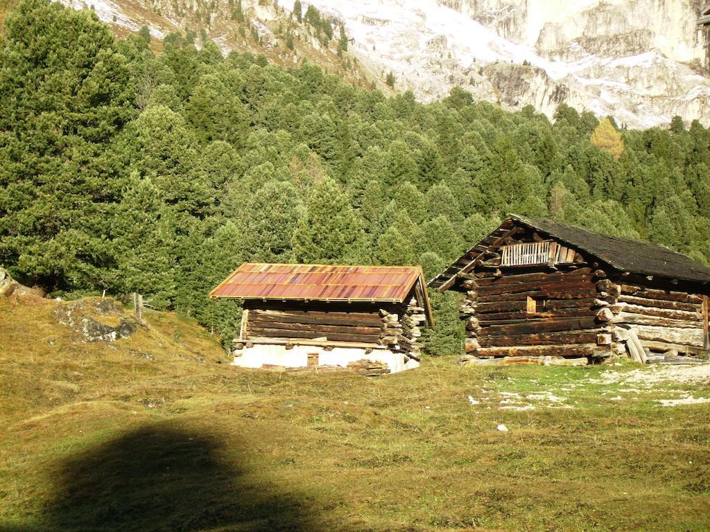 Rifugio Gardeccia Hutte Hotel Pozza di Fassa Kültér fotó