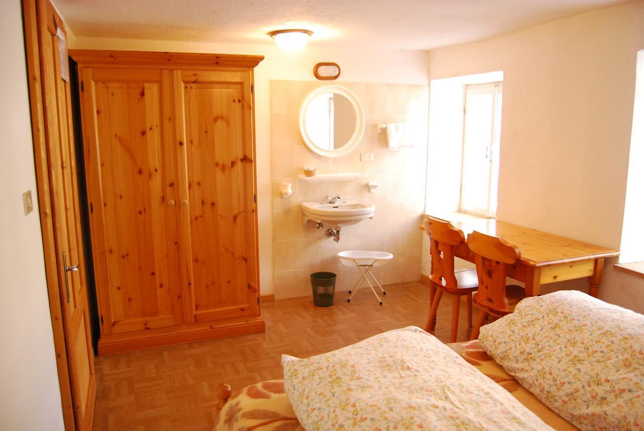 Rifugio Gardeccia Hutte Hotel Pozza di Fassa Szoba fotó