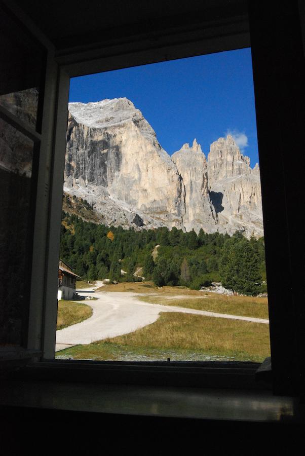 Rifugio Gardeccia Hutte Hotel Pozza di Fassa Szoba fotó